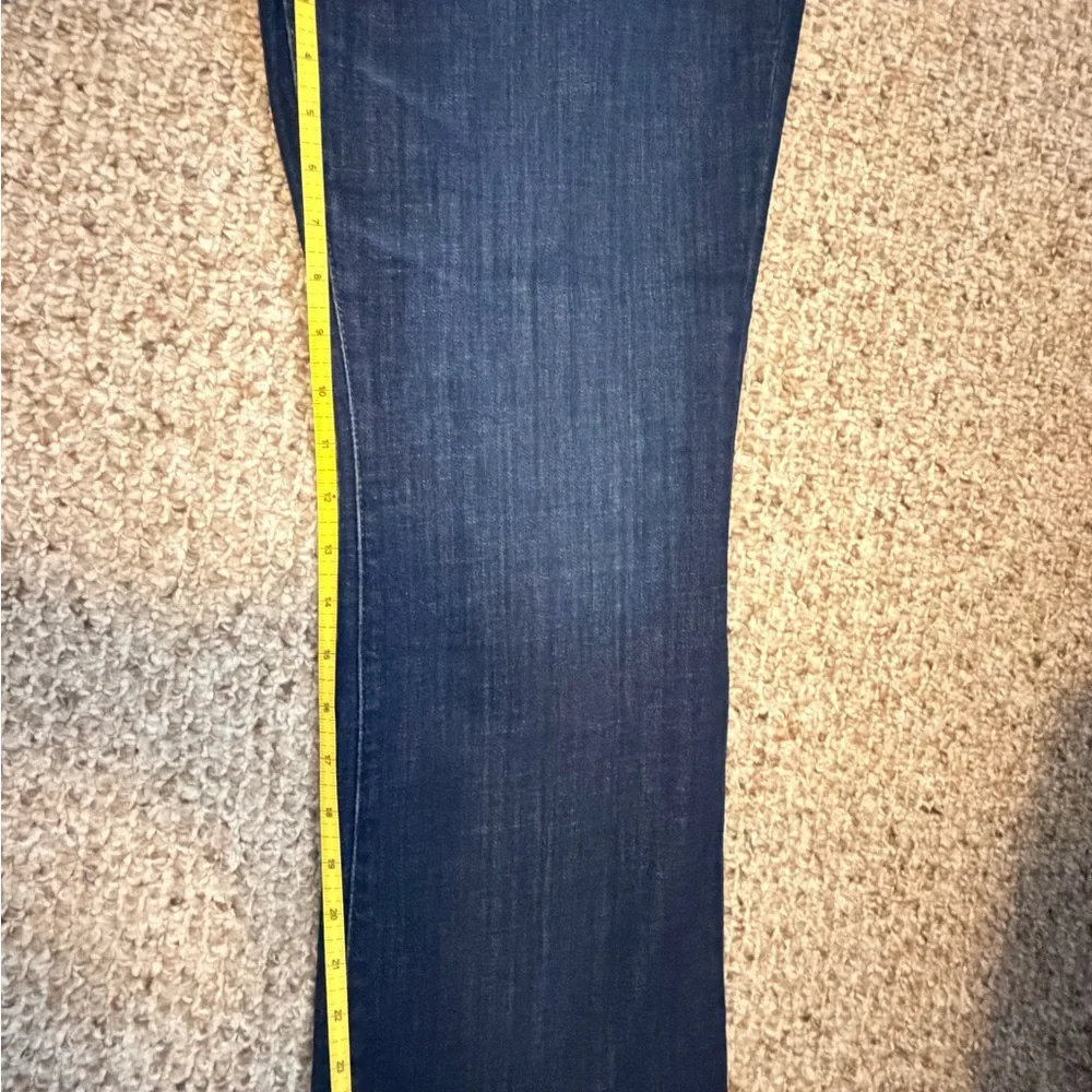 Chico’s Girlfriend Kick Flare Crop Jeans - Picture 5 of 6